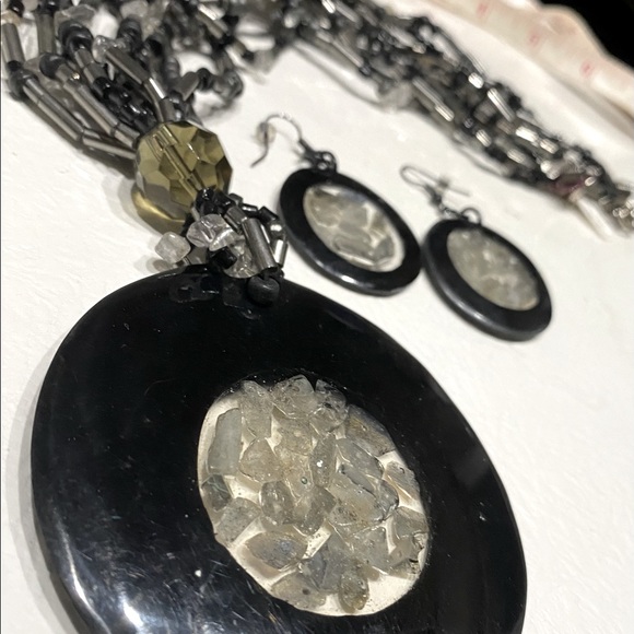 New 2 pc Blk/slv/Grey Clear Quartz Neck/Ear Set- SALE - Picture 9 of 13
